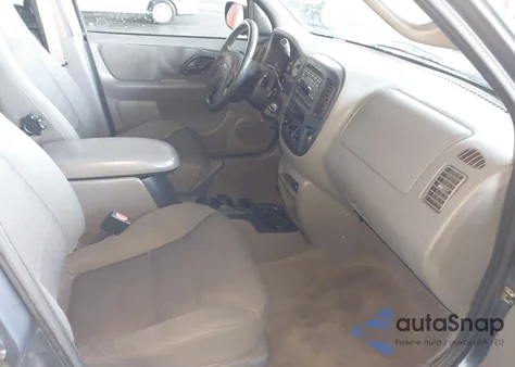 2001 Ford Escape Xlt from USA, damaged, VIN 1FMCU04171KF56778